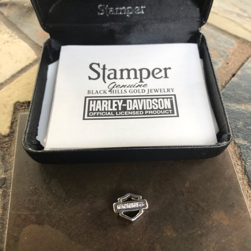HD pendant